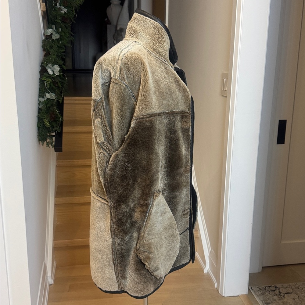 Men’s Genuine Sheepskin Shearling Coat – Black – L/XL - Picture 5 of 7